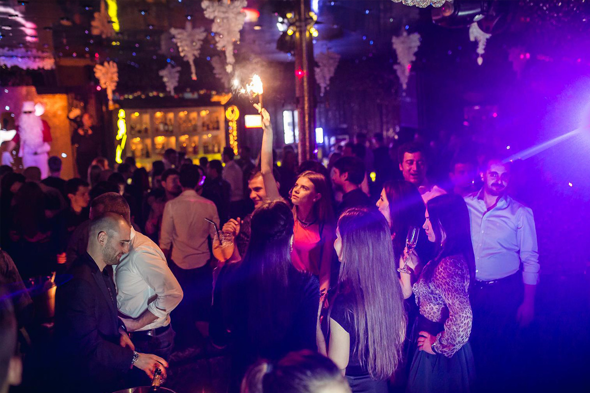 Bar / Disko